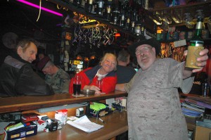 silvester2016-Wirt Erich-peter Bismark und Gäste- Foto hertlein