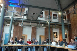 Medienansturm zu den Jubiläums-Bluestagen: Ein etwas anderer Blickwinkel einer Prtessekonferenz