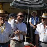 Schwabach-Boulevard/Meine Stadt: Rekordkulisse bei Klaus Schambergers Ausstellung im DAS CAFÈ/Party und prima Musik/würdiger Opener fürs 43.Bürgerfest/ Lina ist der größte Fan von Papa Reiß/ OB glänzte beim Bieranstich -nur einen Schlag benötigt/ Impressionen vom  ersten Abend ...